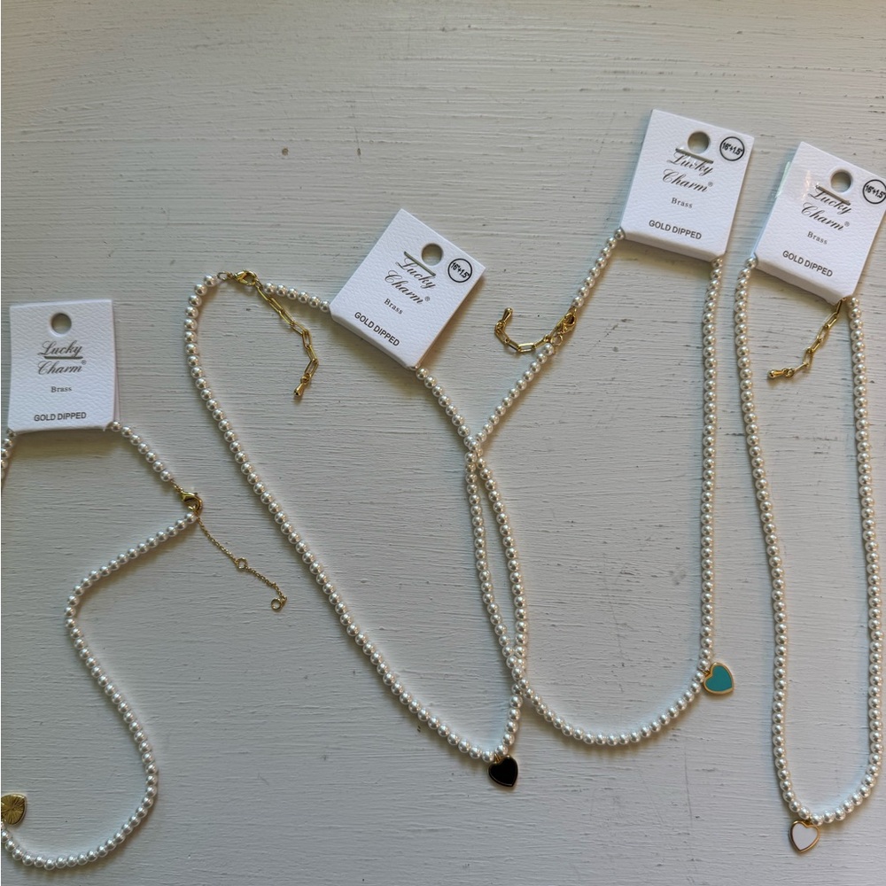 Bundle of 4‎ Gold Dipped Heart Pearl Black Turquoise Pink White Necklaces NWT - Picture 8 of 9